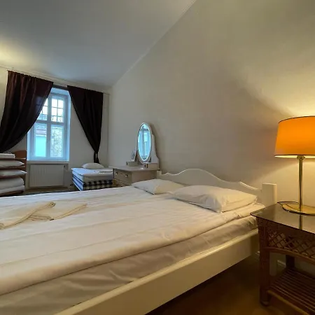 Dictumfactum Old Town - Suur Karja *